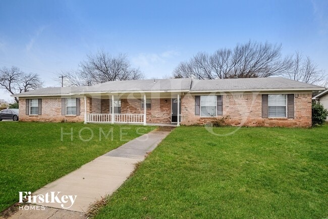 property at 3001 Rufe Snow Dr