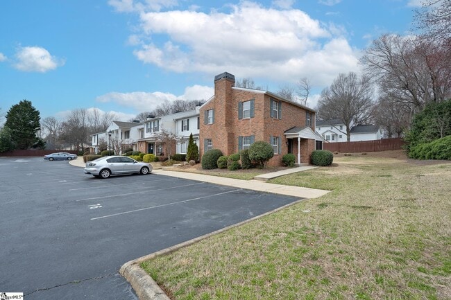 97 Jamestowne Way in Taylors, SC - Building Photo - Building Photo