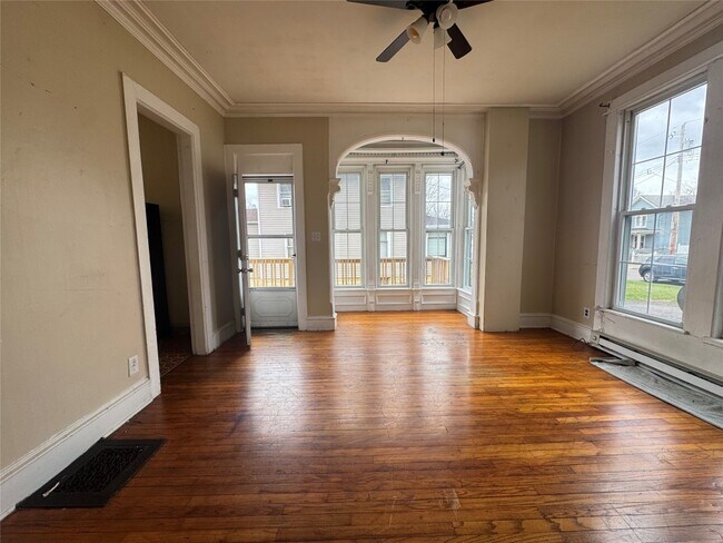 16 N Liberty Ave in Endicott, NY - Building Photo - Building Photo