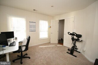 326 Casey Ln in Rockville, MD - Building Photo - Building Photo