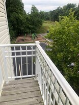 6303 Sandpiper Ct in Elkridge, MD - Building Photo