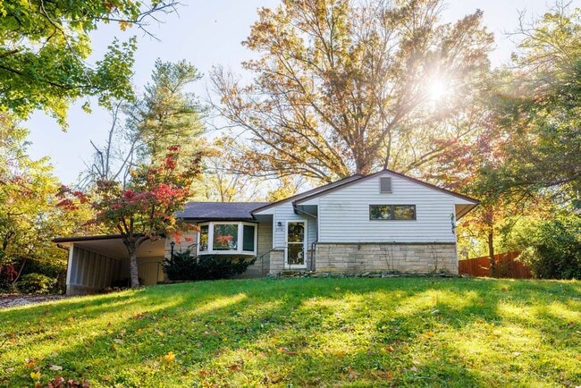 property at 2536 E 8th St