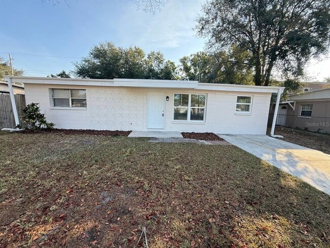 property at 3224 Delray Dr