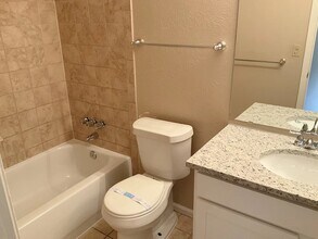 17773 E Bethany Dr in Aurora, CO - Building Photo - Building Photo