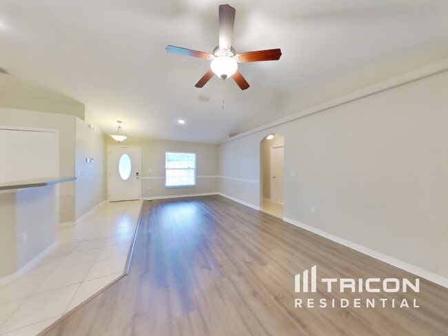 231 Debary Dr in Debary, FL - Building Photo - Building Photo