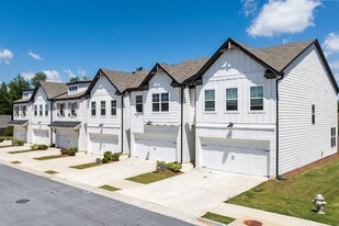 Centennial Ridge in Conyers, GA - Building Photo