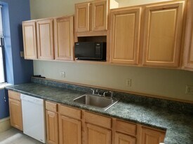 1205 E Carson St, Unit #2