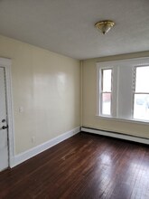 464 Wethersfield Ave-Unit -2N in Hartford, CT - Building Photo - Building Photo
