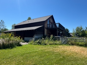 4944 Hugo Way in Lolo, MT - Foto de edificio - Building Photo