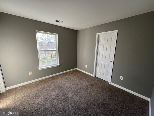 property at 13501 United Ln
