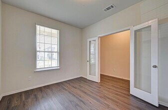 1623 Avocet Way in Missouri City, TX - Foto de edificio - Building Photo