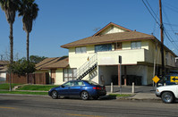 1761 Pomona Ave in Costa Mesa, CA - Building Photo - Building Photo