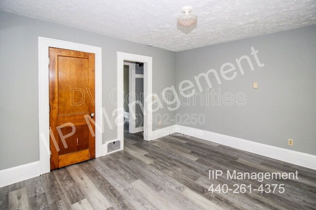 54 S Portage Path in Akron, OH - Building Photo - Building Photo