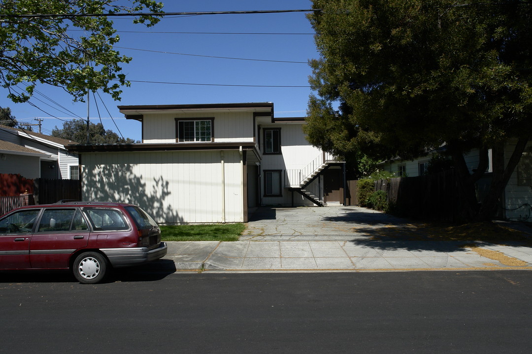 717-719 Cassia St in Redwood City, CA - Building Photo