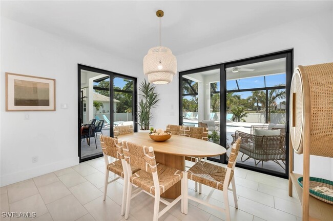 property at 1432 Collingswood Ave