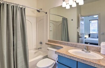 8801 W Palmaire Ave in Glendale, AZ - Building Photo - Building Photo