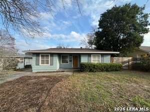 218 Karen Ln in San Antonio, TX - Building Photo - Building Photo