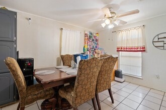 504 V Ave in Del Rio, TX - Building Photo - Building Photo