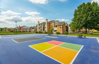 Creekstone in Nashville, TN - Building Photo - Building Photo