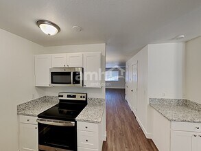 16961 SW Cashew Way in Beaverton, OR - Building Photo - Building Photo