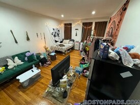 153 Brighton Ave in Boston, MA - Building Photo