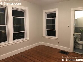 17A Gordon St, Unit A in Boston, MA - Foto de edificio - Building Photo