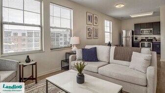 2017 Brook Rd in Richmond, VA - Building Photo