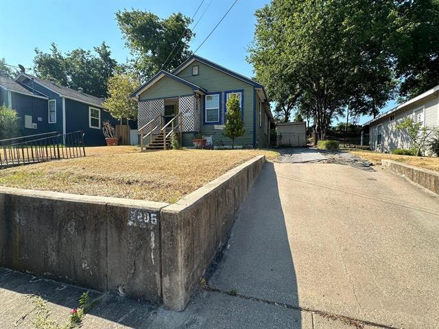 2206 Rockefeller Blvd in Dallas, TX - Building Photo - Building Photo