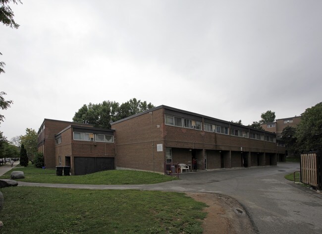 Blake-Boultbee Apartments in Toronto, ON - Building Photo - Building Photo