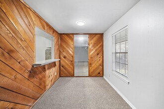 9009 Gaylord Dr in Houston, TX - Building Photo - Building Photo