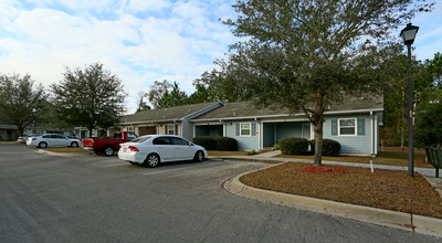 Wakulla Trace Apartments in Crawfordville, FL - Building Photo - Building Photo