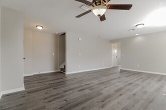 1915 Crestridge Dr in Clermont, FL - Building Photo - Building Photo