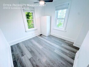 2058 W Glenwood Ave in Philadelphia, PA - Building Photo - Building Photo