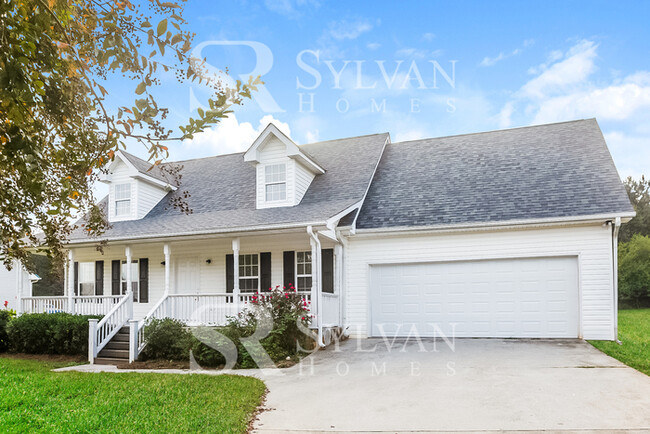 1004 Crystal Brook Way in Monroe, GA - Building Photo - Building Photo