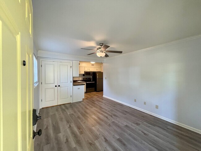 2200 S Louisiana St, Unit 201 in Little Rock, AR - Building Photo - Building Photo