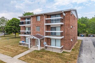 4544 Heartland Dr in Richton Park, IL - Building Photo