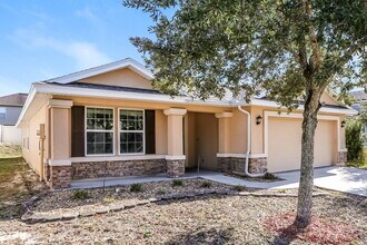 2643 Salt Lake Dr in Jacksonville, FL - Foto de edificio - Building Photo