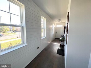 3501 Landing Way in Silver Spring, MD - Building Photo - Building Photo