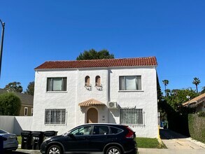 1935 W 23rd St in Los Angeles, CA - Building Photo - Building Photo