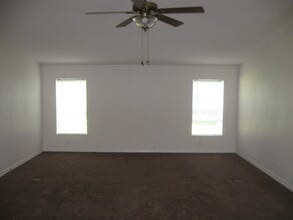 18423 Hewlett Rd in Orlando, FL - Building Photo - Building Photo