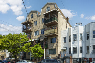 1135 39th St in Brooklyn, NY - Building Photo