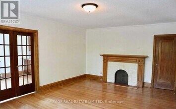 740 Avenue Rd in Toronto, ON - Building Photo - Building Photo