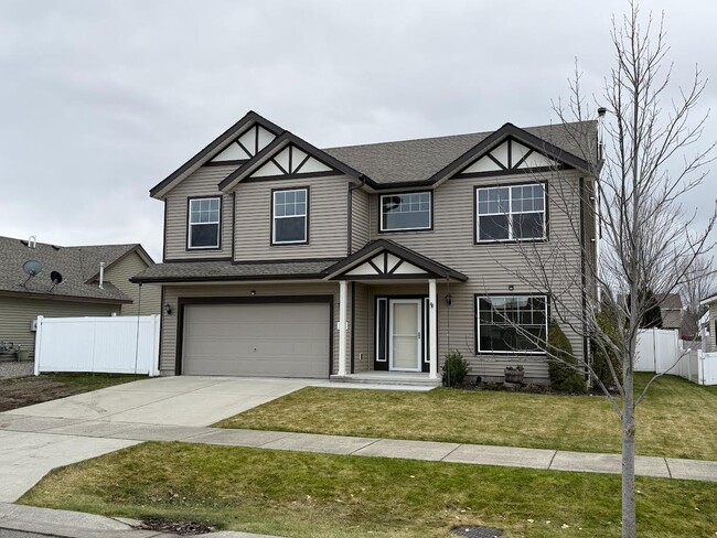 3420 W Pescador Dr in Coeur d'Alene, ID - Building Photo - Building Photo