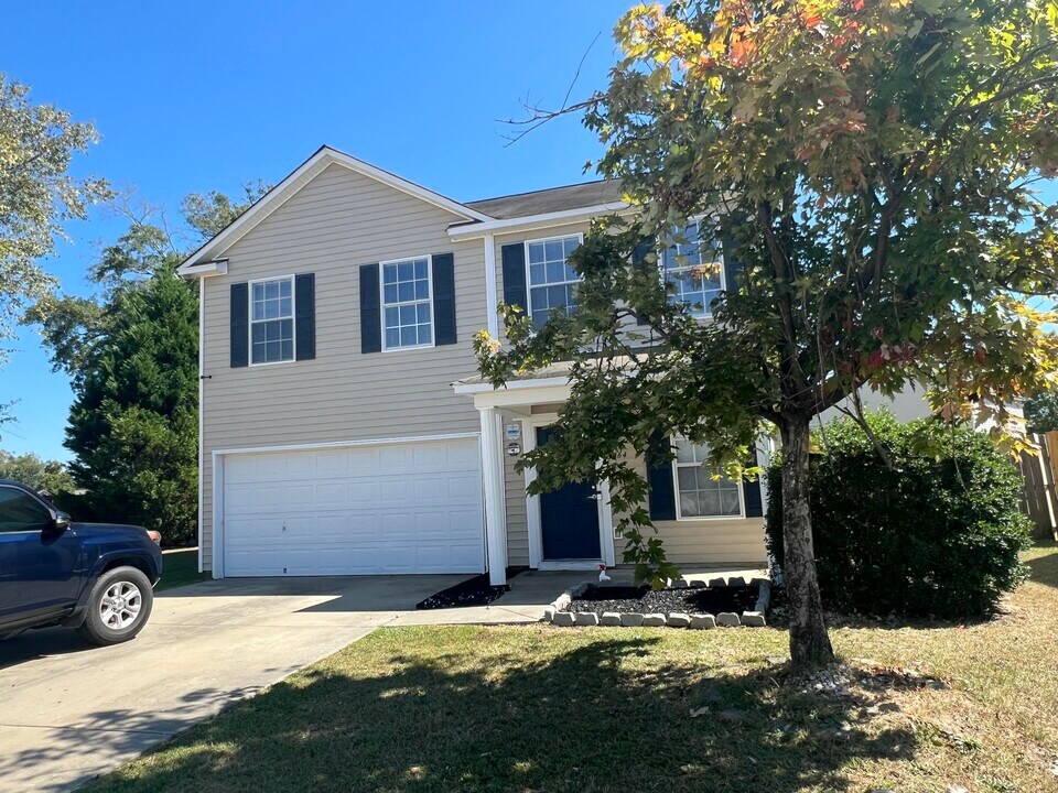1464 Ruger Dr in Sumter, SC - Building Photo
