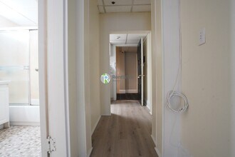62 Boylston St, Unit 508 in Boston, MA - Building Photo - Building Photo