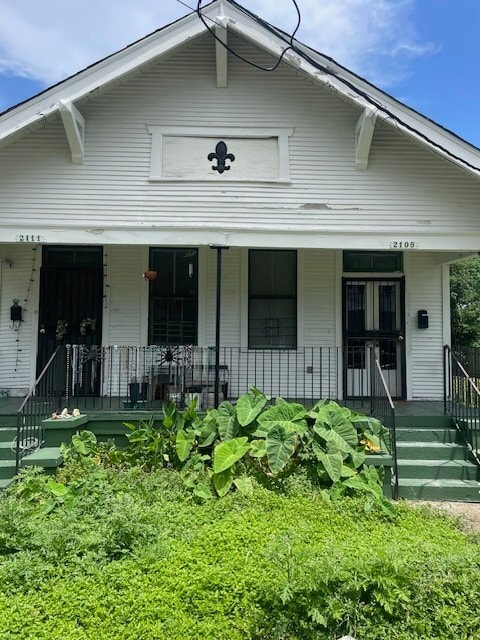 2109 Mandeville St