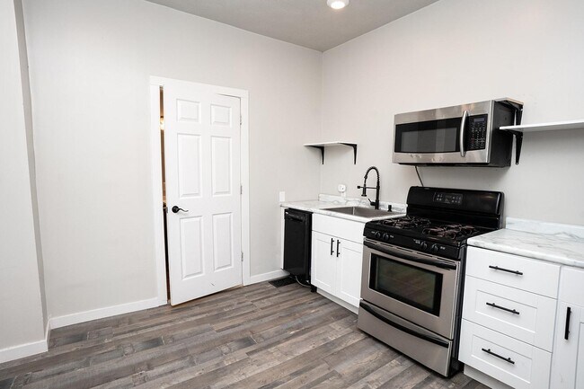 property at 840 S Ironwood Dr