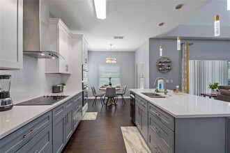 817 Highgate Park Blvd in Davenport, FL - Building Photo - Building Photo
