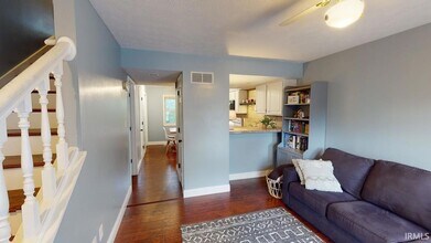 733 E Sherwood Hills Dr in Bloomington, IN - Building Photo - Building Photo