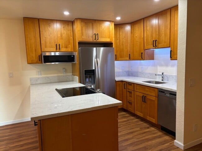 property at 84-754-754 Ala Mahiku St